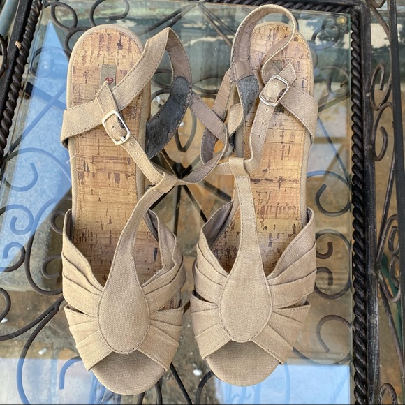 Olsenboye Natural Linen Look Peep Toe Cork Heels - Picture 1 of 6